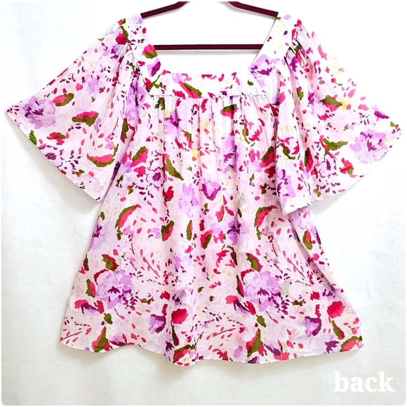 Women Within, Feminine Floral Fluttery Blouse, Easy Care, Size 1X - Picture 2 of 15